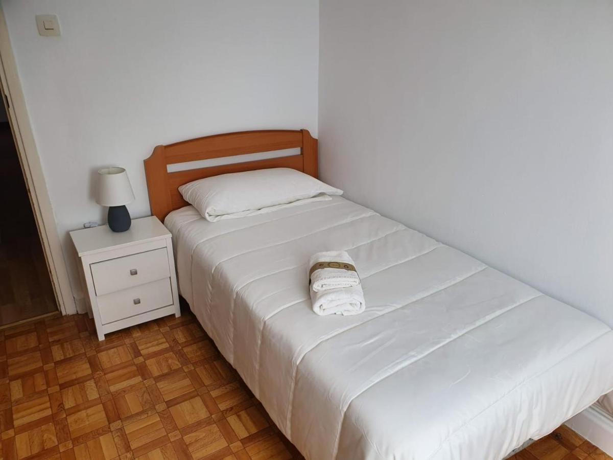 Bonito Apartamento Cerca De Las Playas Сантандер Екстериор снимка